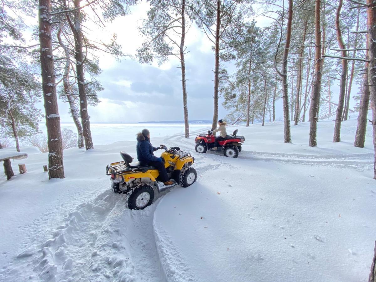 Secret Resort Club Pereyaslav-Khmelʼnytsʼkyy Exteriör bild