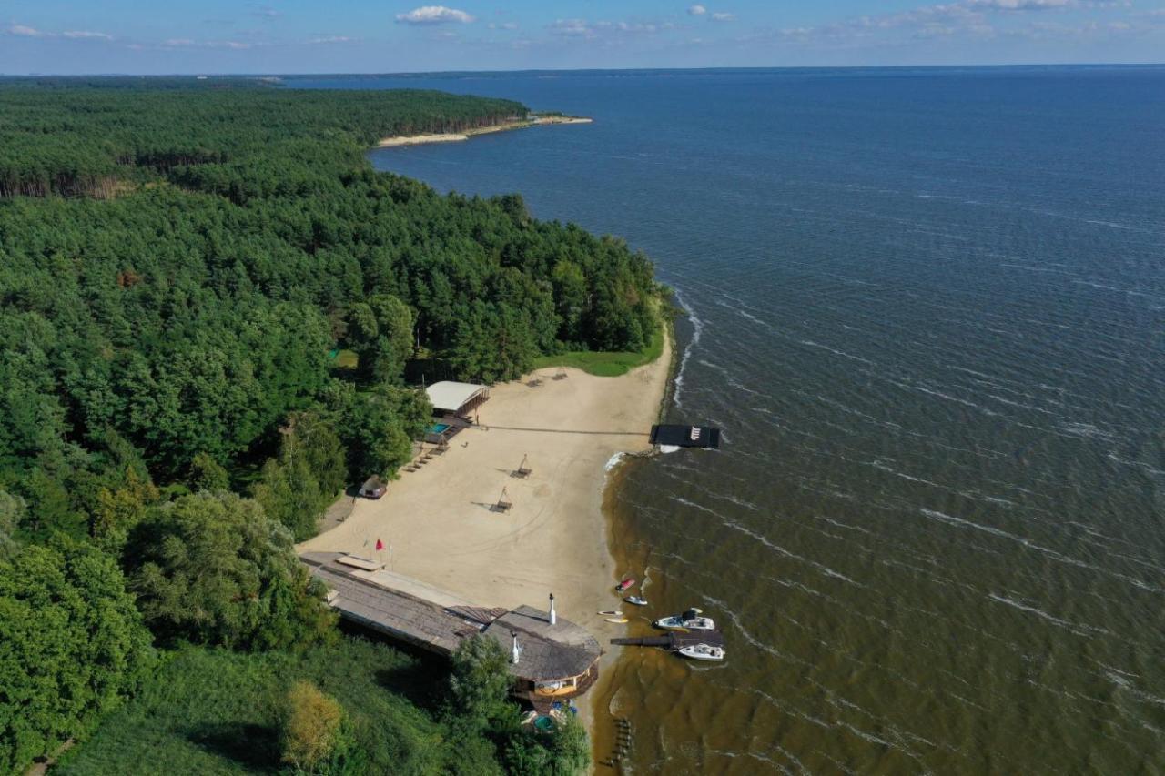 Secret Resort Club Pereyaslav-Khmelʼnytsʼkyy Exteriör bild