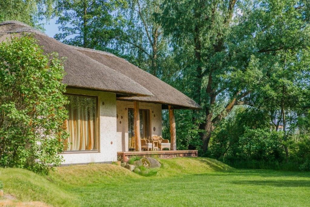 Secret Resort Club Pereyaslav-Khmelʼnytsʼkyy Exteriör bild